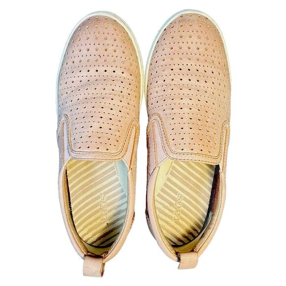 Taos Footwear Leather Sneakers Sz 6 Pink Court Shoe Perforated Slip-On Comfort - Picture 6 of 9